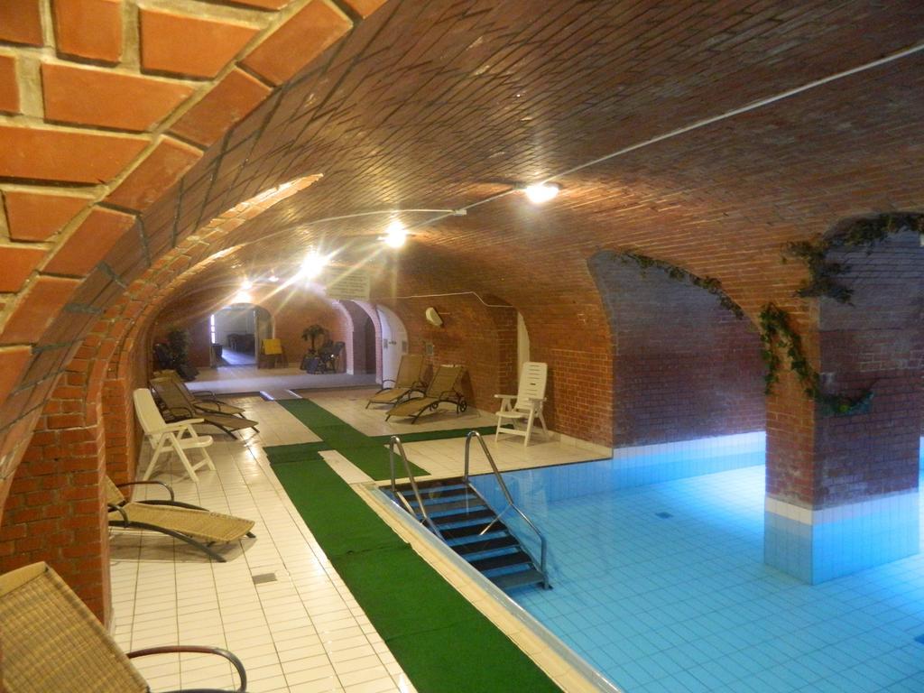 Hotel Familia Zamárdi Екстериор снимка